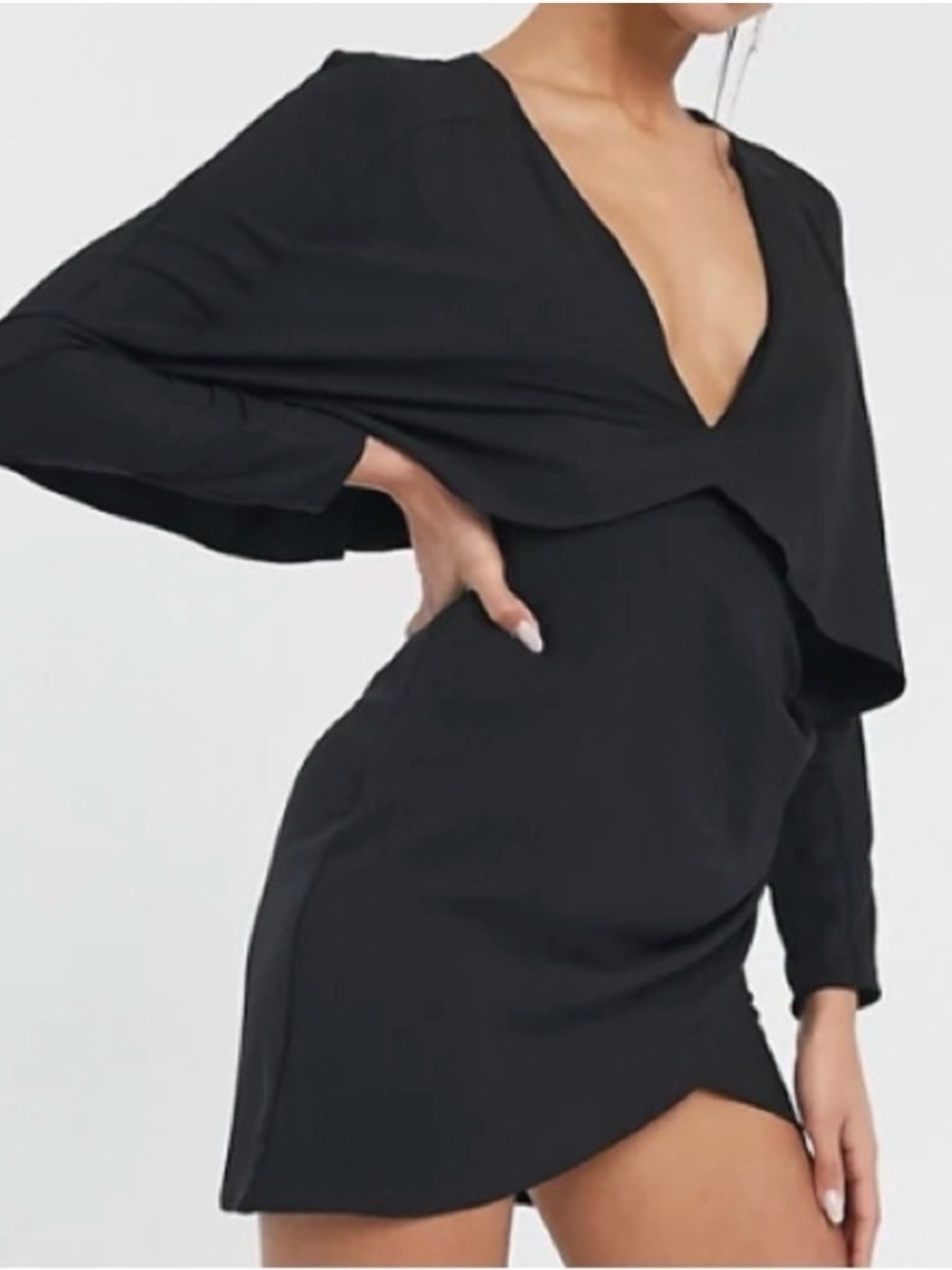 ASOS NWOT Black Plunge V-Neck Long Sleeve Mini Dress